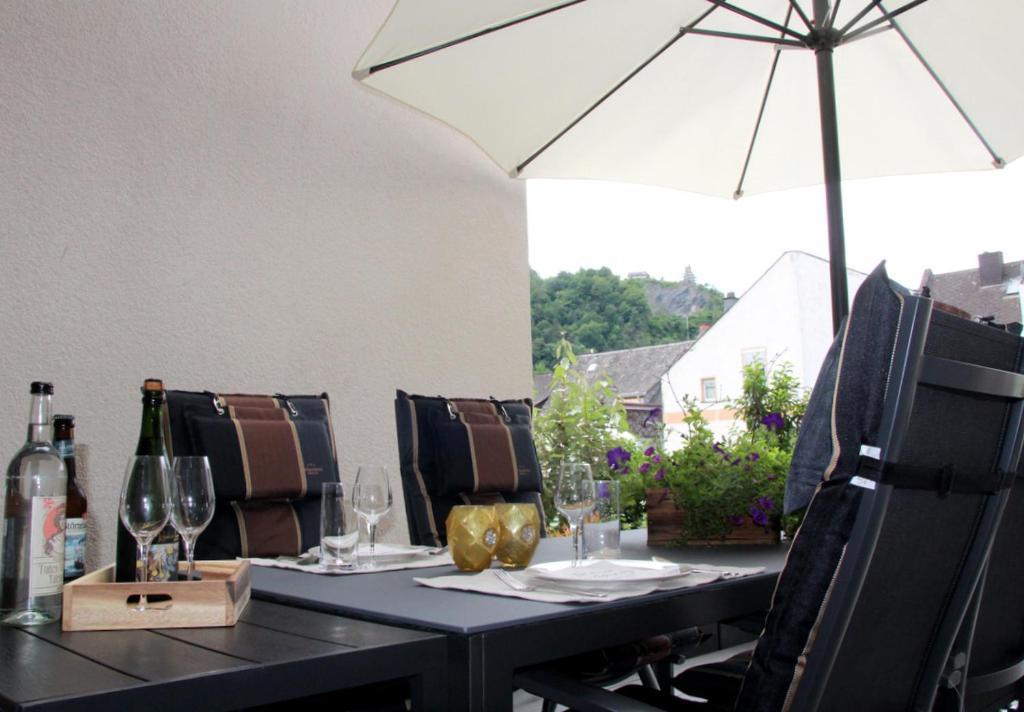 Moselromance - Luxusapartment - Grosse Terrasse - Ruhige Lage Traben-Trarbach Exterior photo