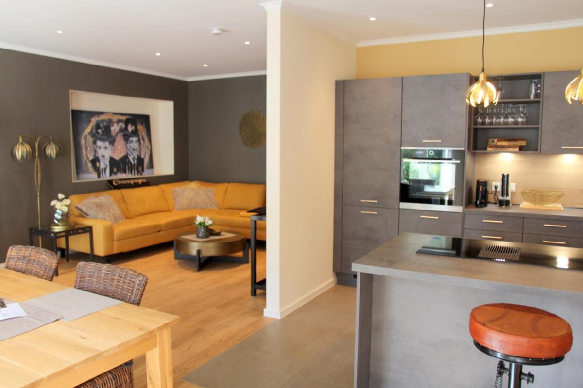 Moselromance - Luxusapartment - Grosse Terrasse - Ruhige Lage Traben-Trarbach Exterior photo